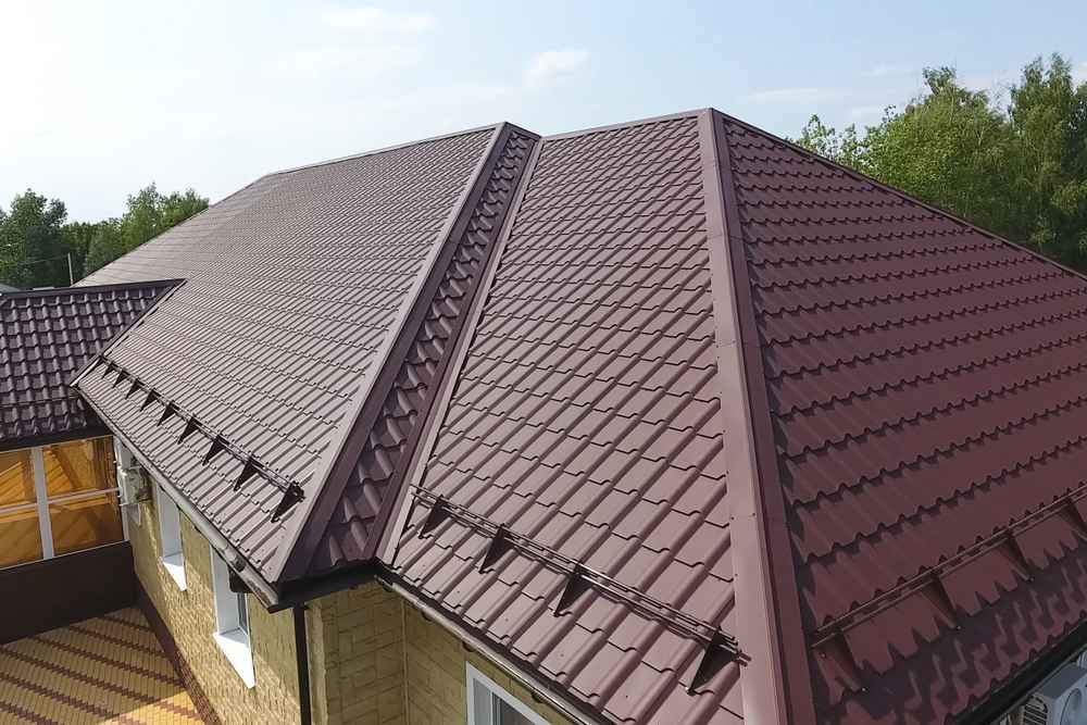 4 Common Metal Roof Myths Debunked