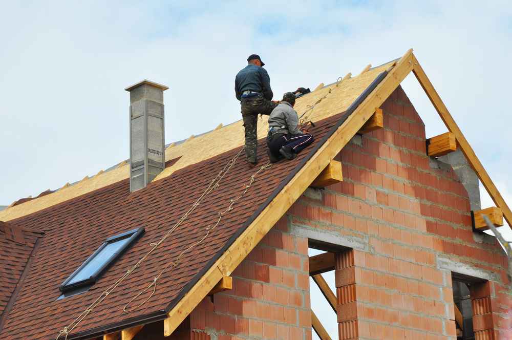 4 Ways to Keep Your Roof Replacement Plan on Budget
